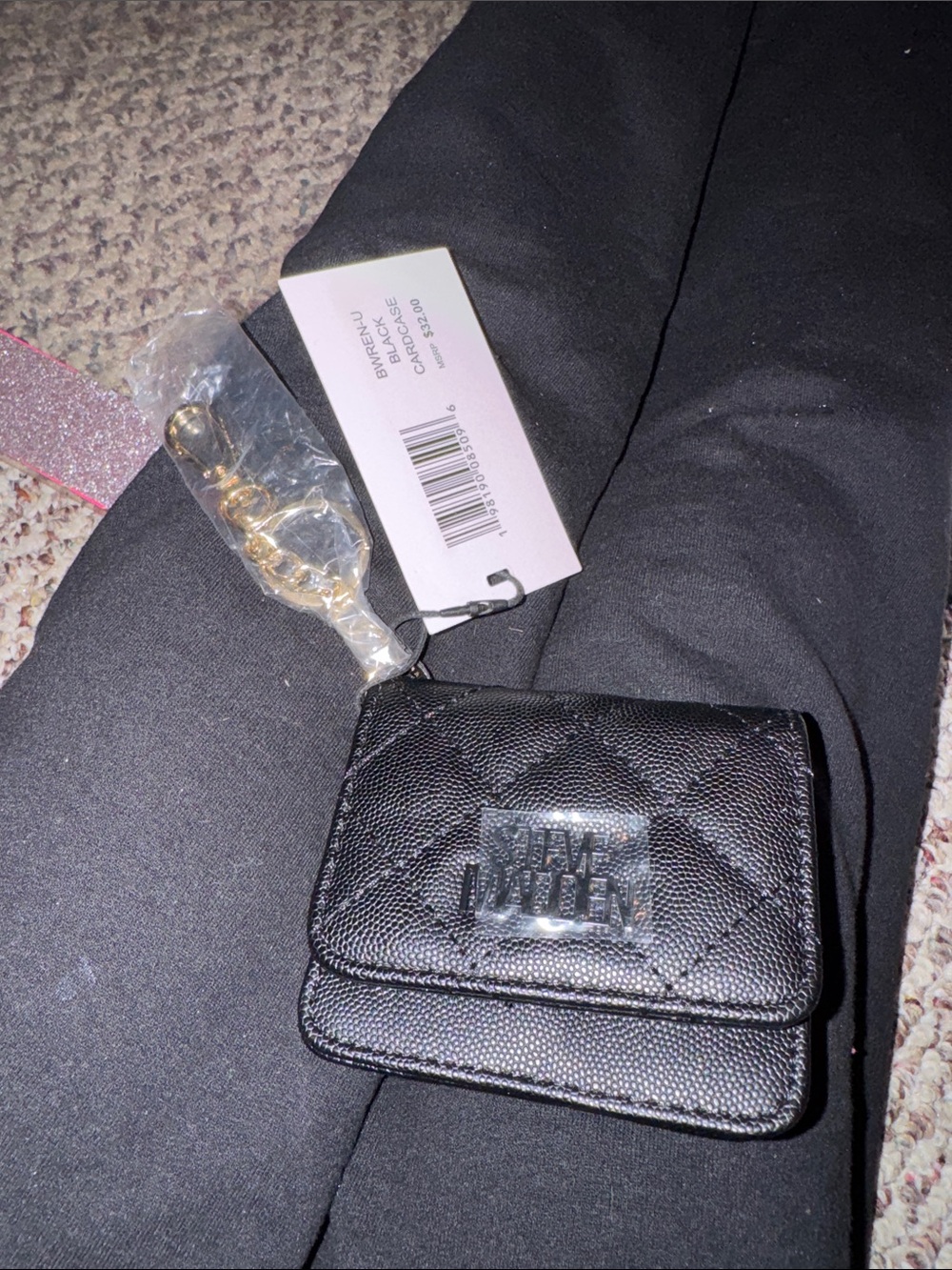 BNWT Steve Madden Black Quilted Mini Card Holder with Gold Key Clip